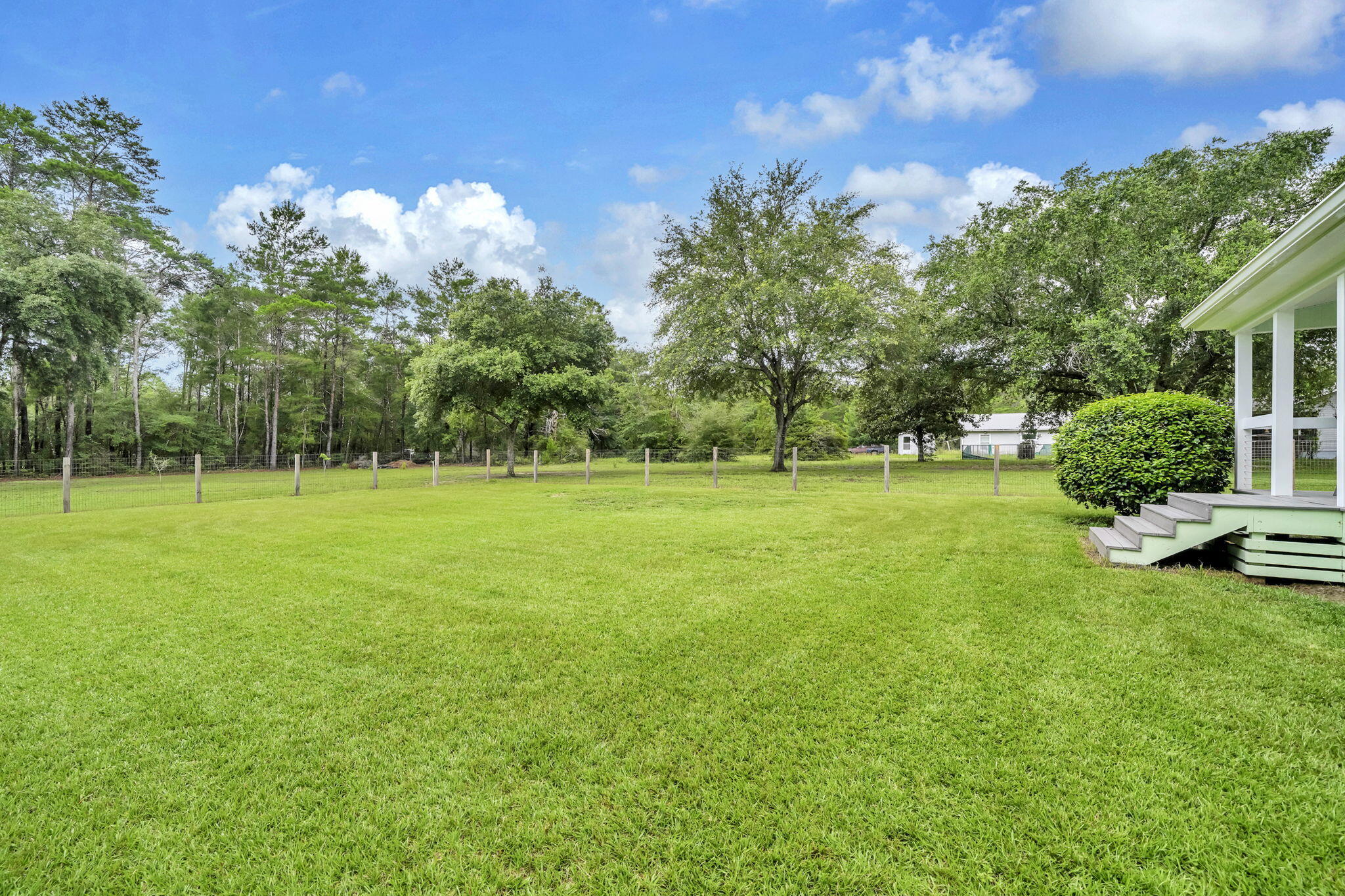 819 Woodlawn Road Freeport, FL 32439 - Photo 53 of 66 56-web-or-mls-DSC06924_1