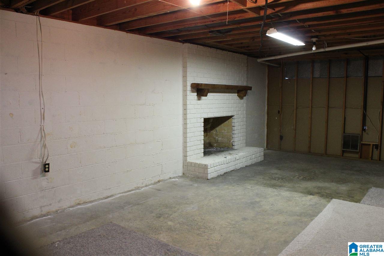 811 Woodridge Road Bessemer, AL 35022 - Photo 28 of 33