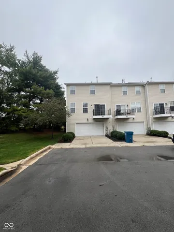 $1,800 | 9451 Glencroft Way, Indianapolis, IN 46250