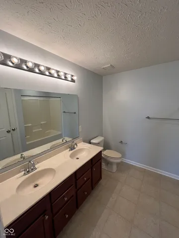 $1,800 | 9451 Glencroft Way, Indianapolis, IN 46250