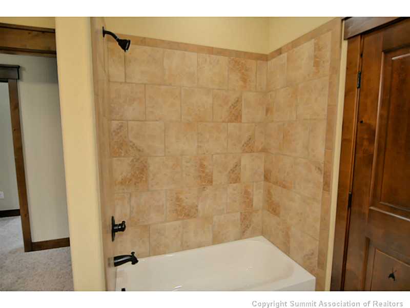 853 Independence Road, Unit 5B Keystone, CO 80435 - Photo 20 of 25 Bathroom.