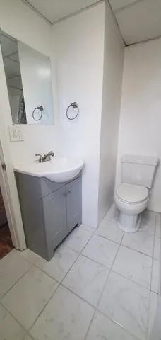 $1,600 | 18 Barclay Street, Unit 1, Worcester, MA 01604