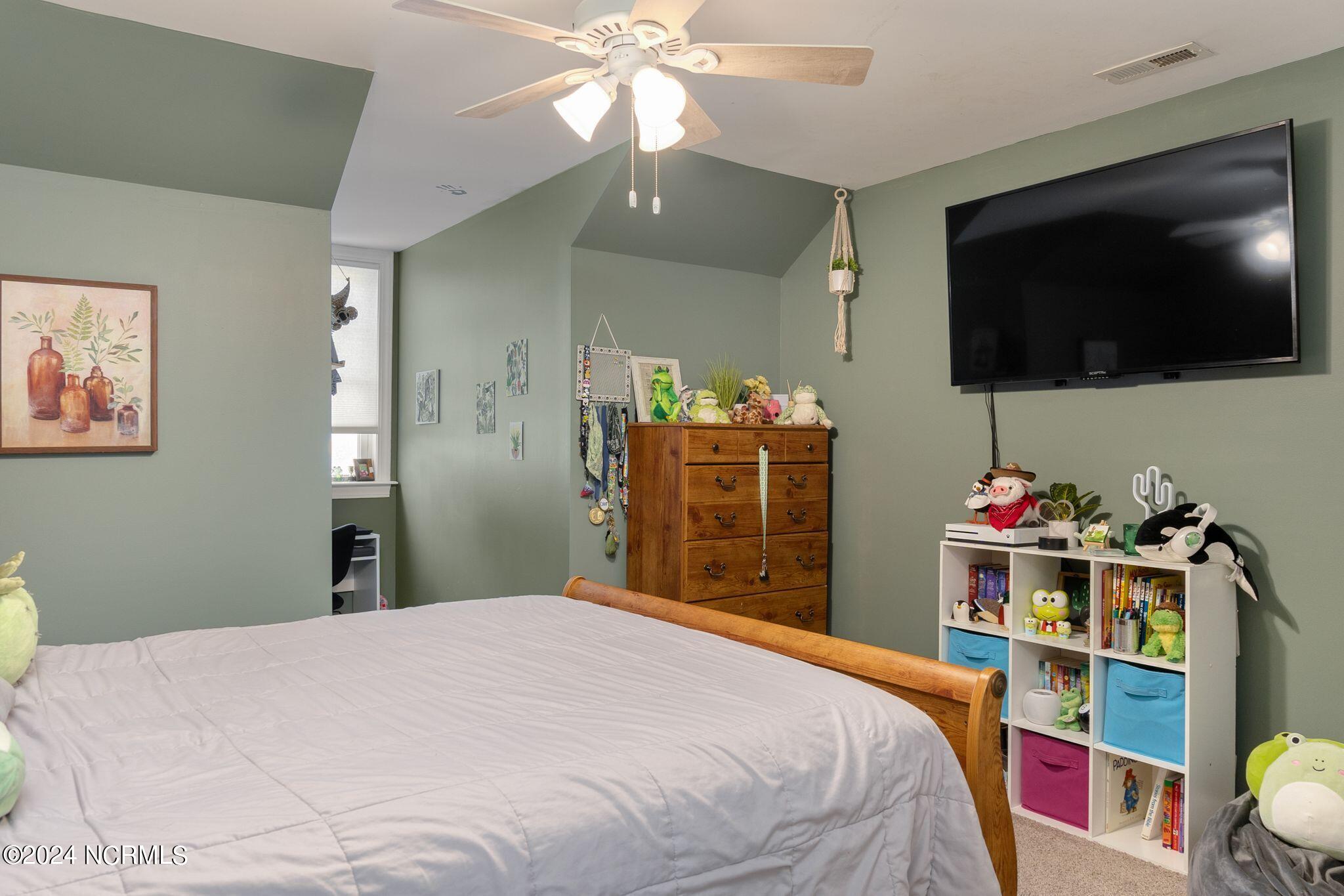110 Nyon Road New Bern, NC 28562 - Photo 41 of 62 Fifth Bedroom
