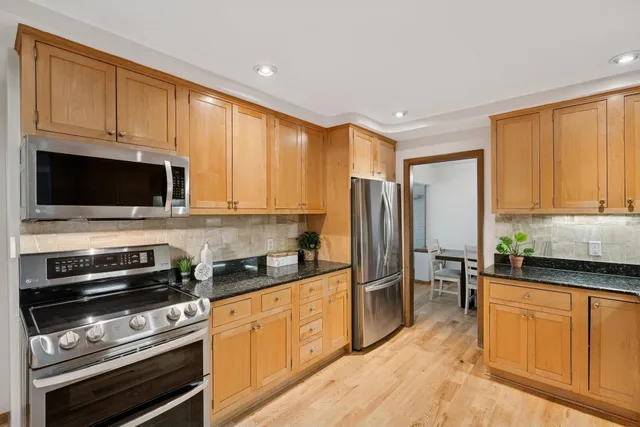 $725,000 | 5209 West 61st Street, Edina, MN 55436