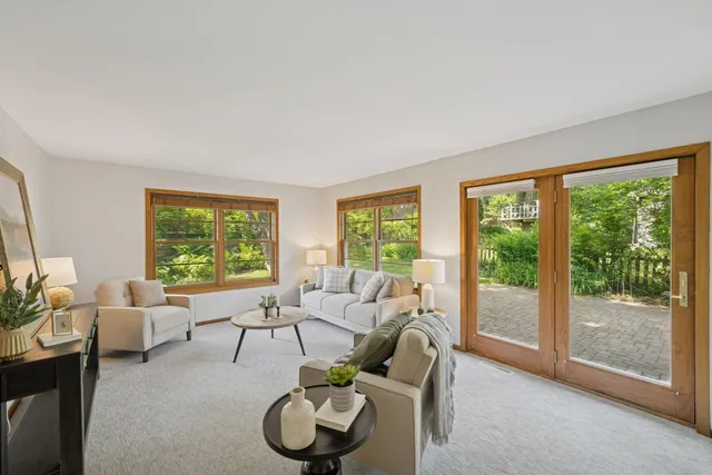 $725,000 | 5209 West 61st Street, Edina, MN 55436