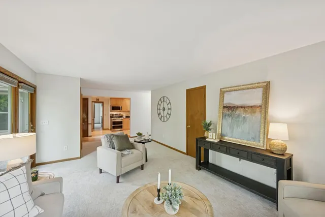 $725,000 | 5209 West 61st Street, Edina, MN 55436