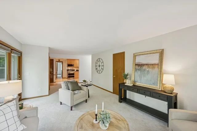 $725,000 | 5209 West 61st Street, Edina, MN 55436