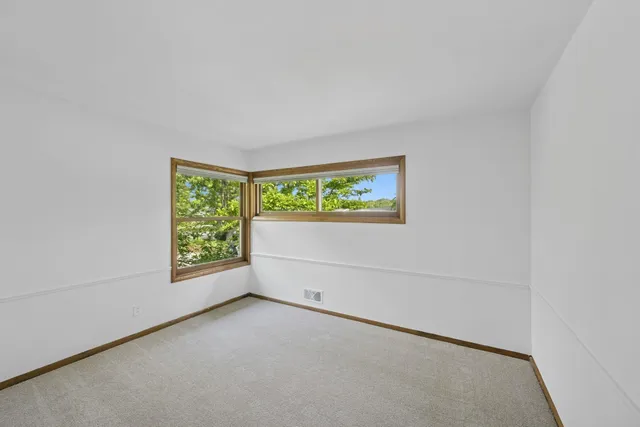 $725,000 | 5209 West 61st Street, Edina, MN 55436