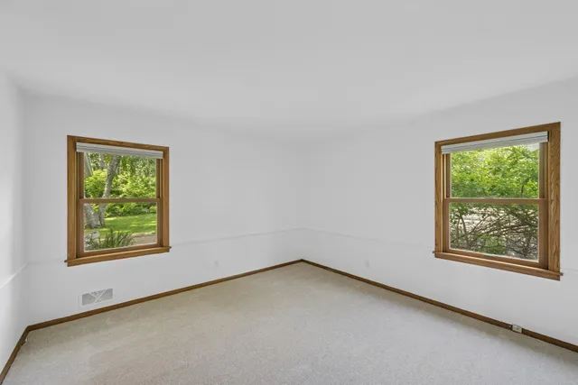 $725,000 | 5209 West 61st Street, Edina, MN 55436