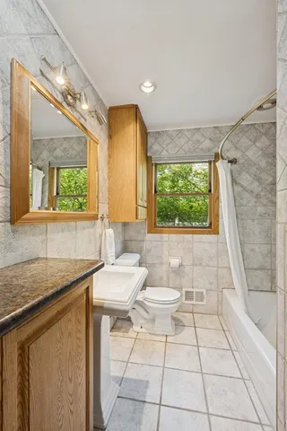 $725,000 | 5209 West 61st Street, Edina, MN 55436