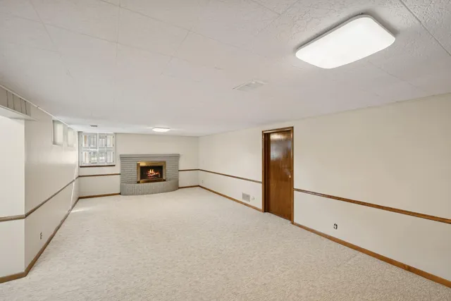 $725,000 | 5209 West 61st Street, Edina, MN 55436