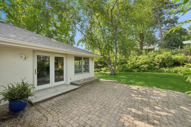 $725,000 | 5209 West 61st Street, Edina, MN 55436