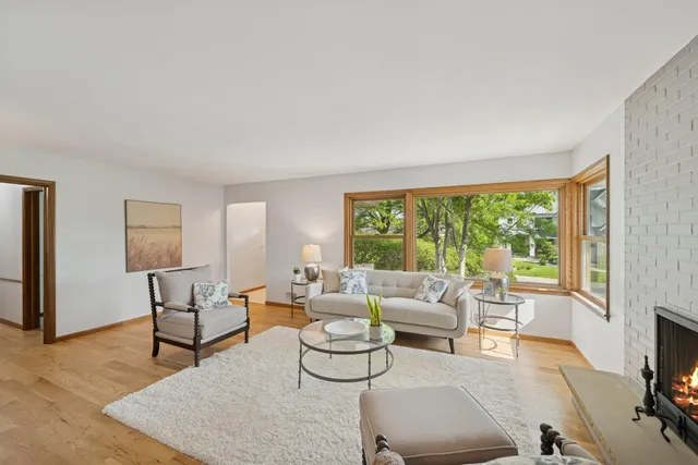 $725,000 | 5209 West 61st Street, Edina, MN 55436