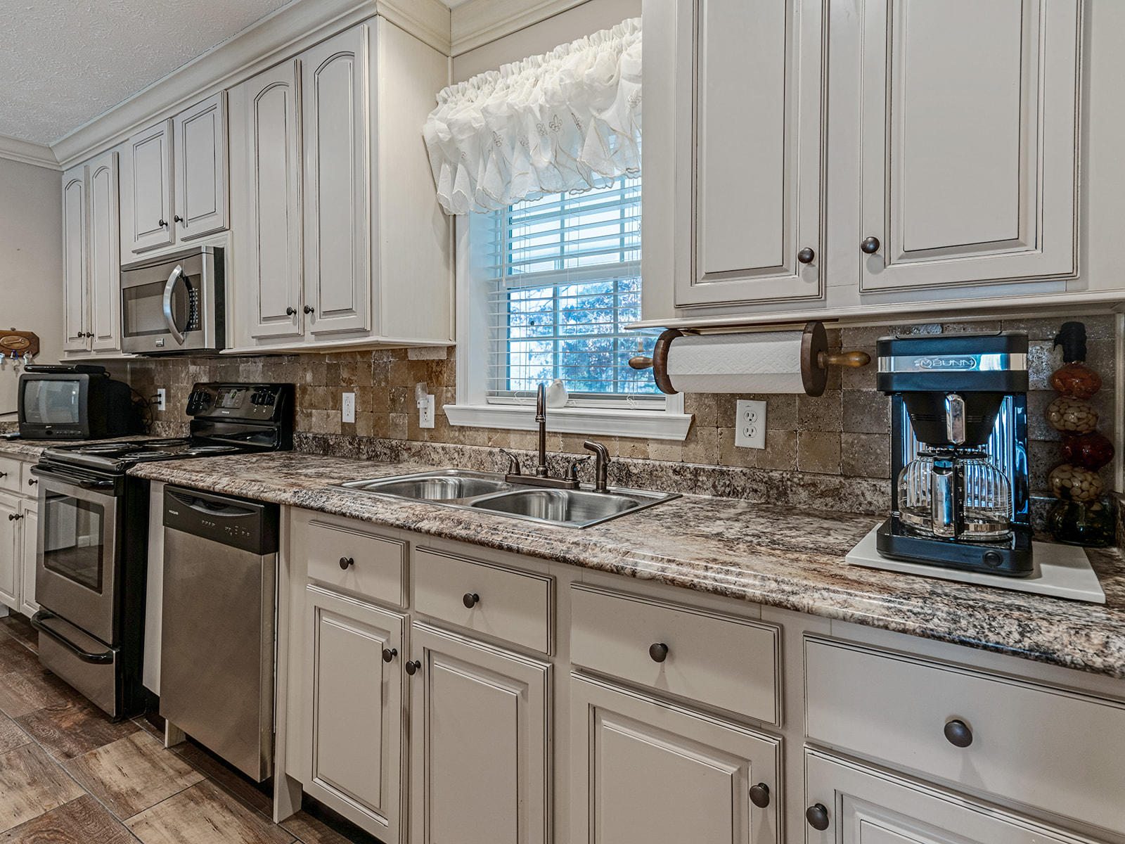 4173 Blue Springs Road Cleveland, TN 37311 - Photo 16 of 48 4173 Blue Springs Rd-15