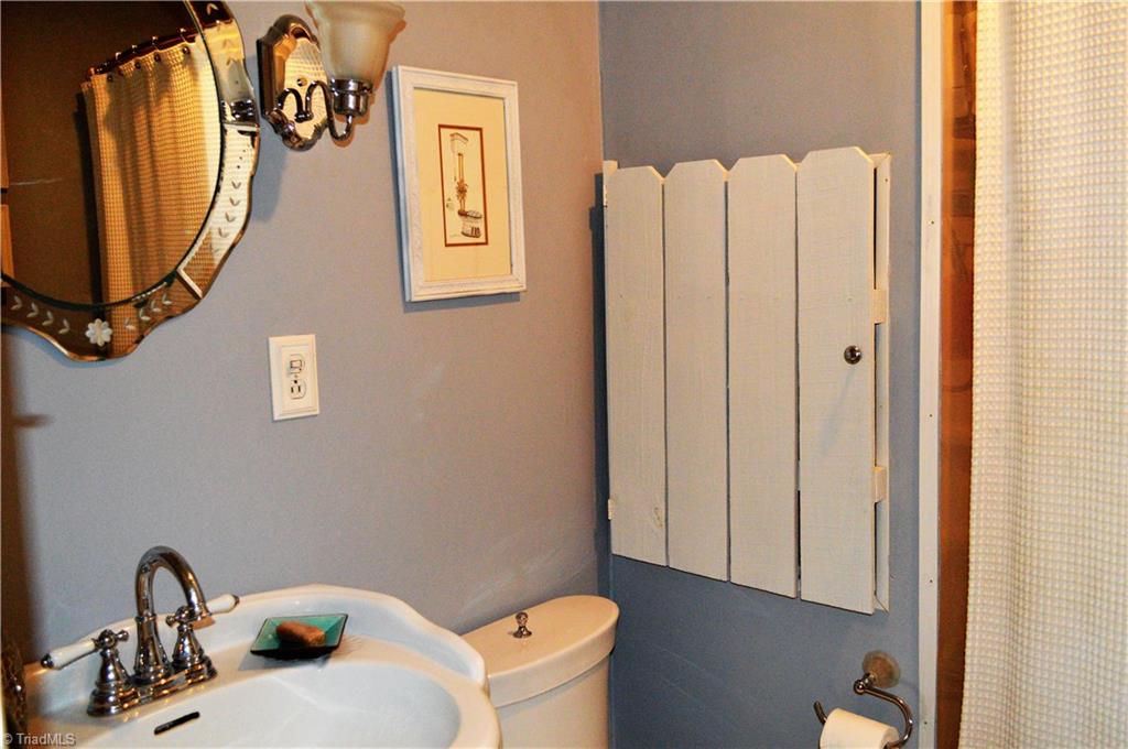 1019 Welcome-Arcadia Road Lexington, NC 27295 - Photo 17 of 18 Gallery Image 17