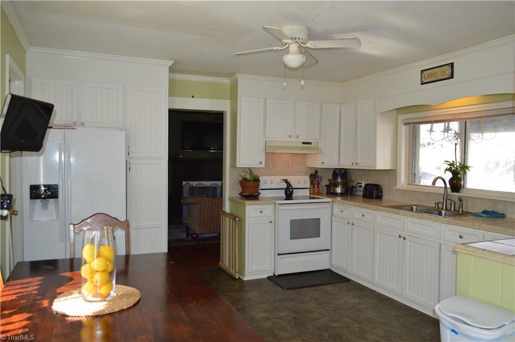 1019 Welcome-Arcadia Road Lexington, NC 27295 - Photo 7 of 18 Gallery Image 7