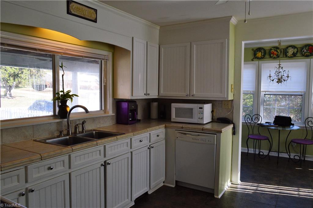 1019 Welcome-Arcadia Road Lexington, NC 27295 - Photo 8 of 18 Gallery Image 8