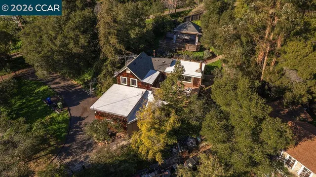 $699,000 | 7308 Altura Place, Oakland, CA 94605