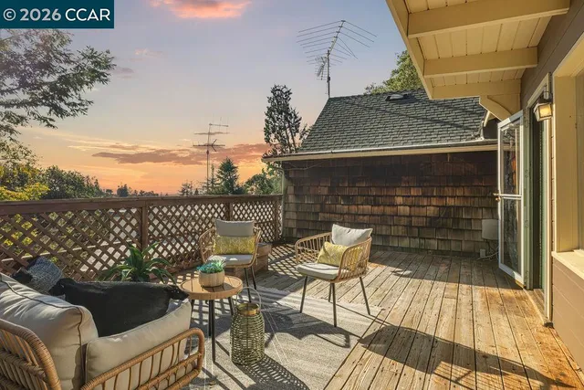 $699,000 | 7308 Altura Place, Oakland, CA 94605