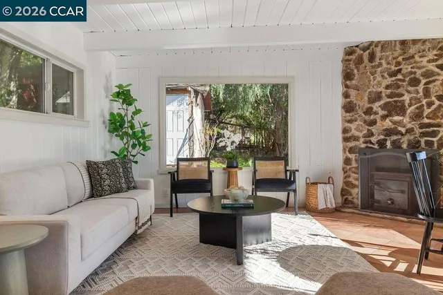 $699,000 | 7308 Altura Place, Oakland, CA 94605