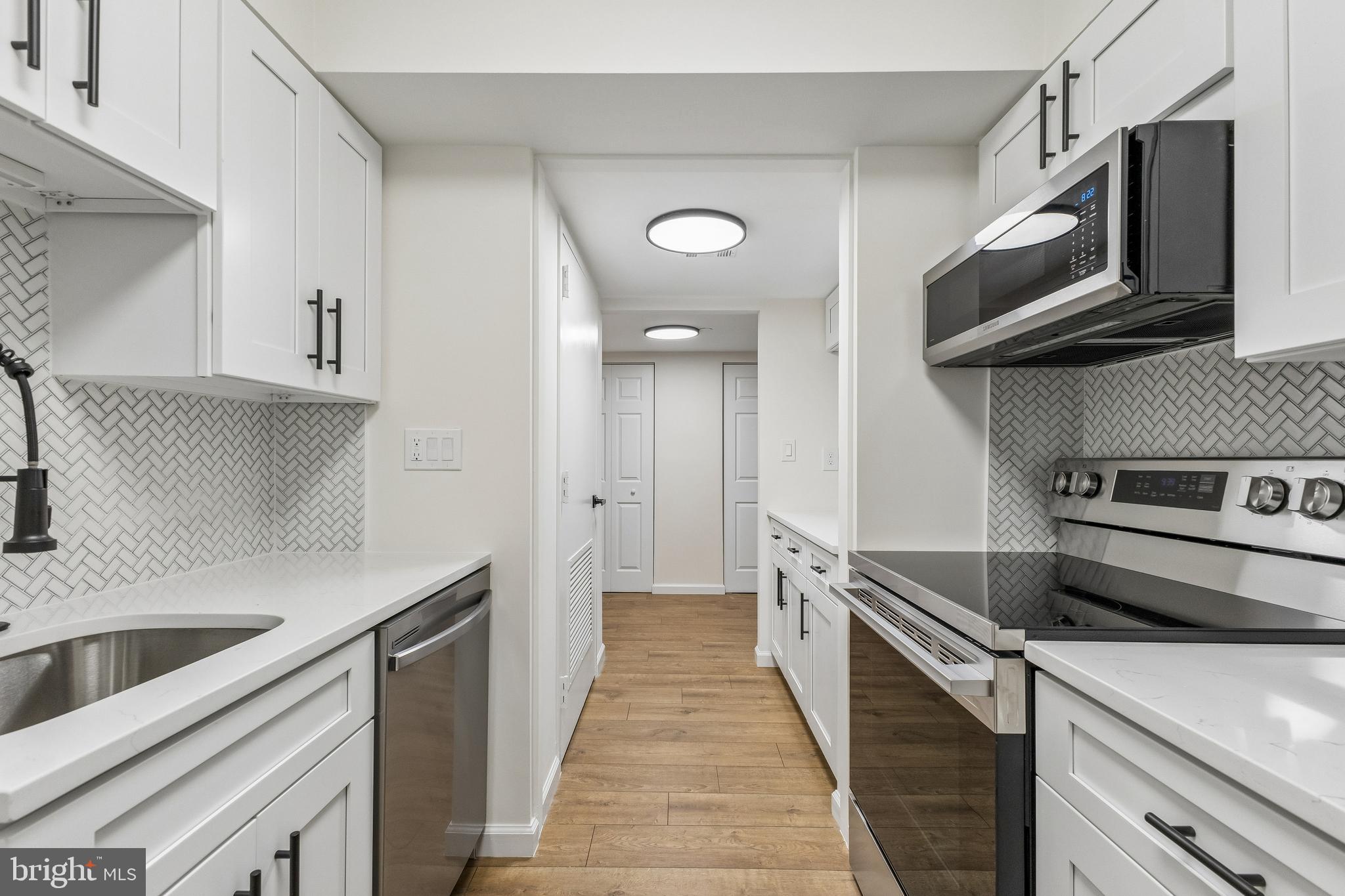 1808 Old Meadow Road, Unit 418 McLean, VA 22102 - Photo 1 of 22