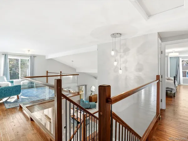 a view of entryway and hall