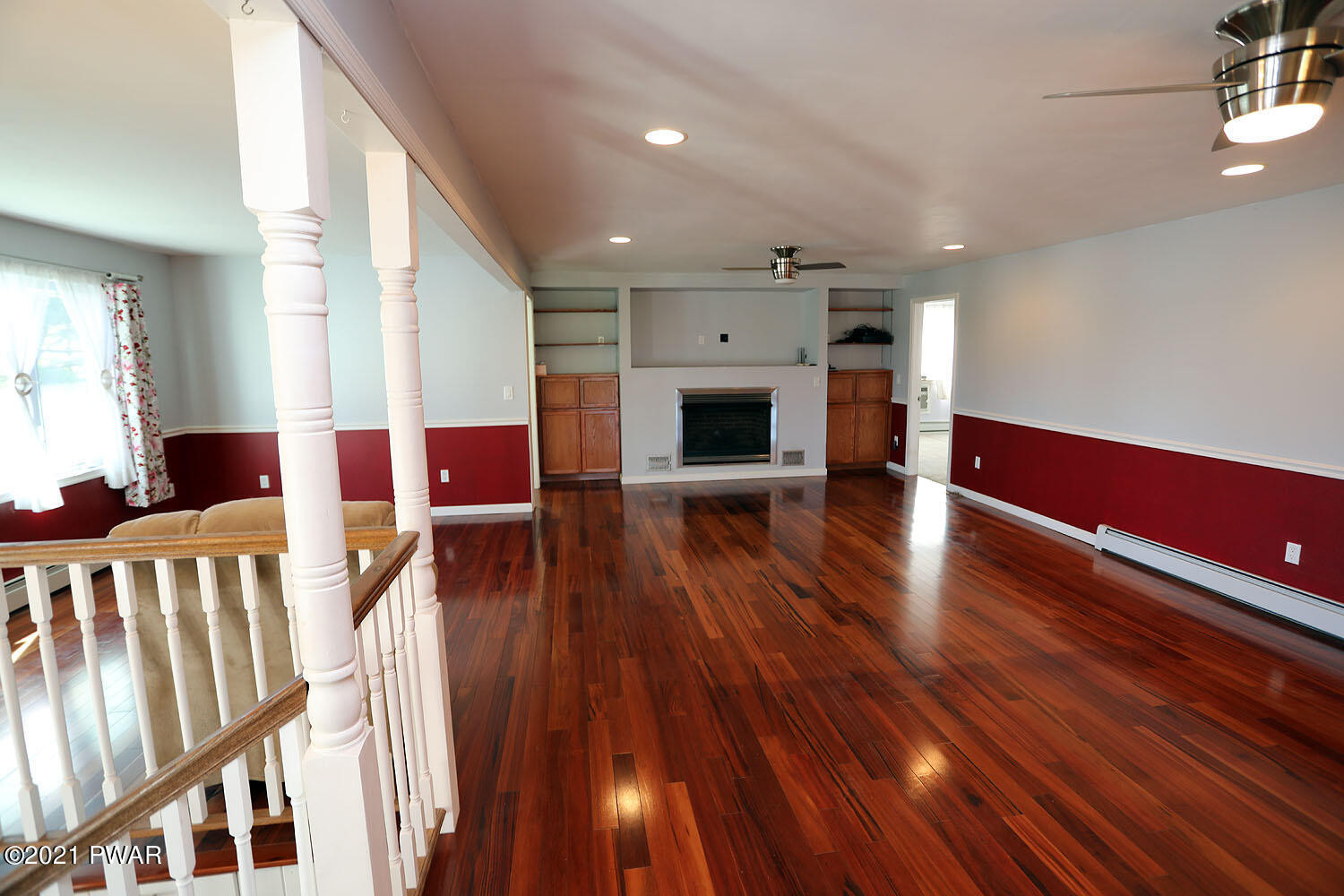 63 Arnolds Road Equinunk, PA 18417 - Photo 7 of 34 Living Room