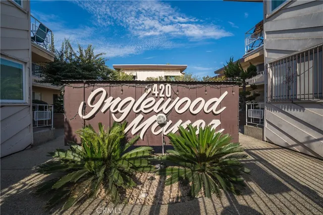 $425,000 | 420 North Market Street, Unit 32, Inglewood, CA 90302