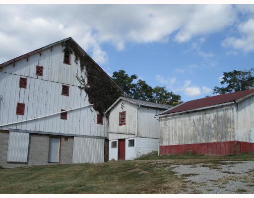 146 Miller Road Washington, PA 15301 - Photo 8 of 8 Stable/Barn. Large Bar with new foundation and out buildings too