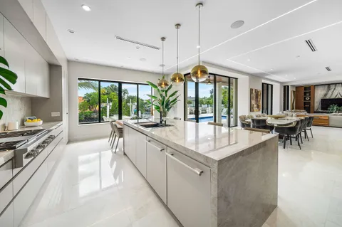 $5,995,000 | 798 Havana Drive, Boca Raton, FL 33487