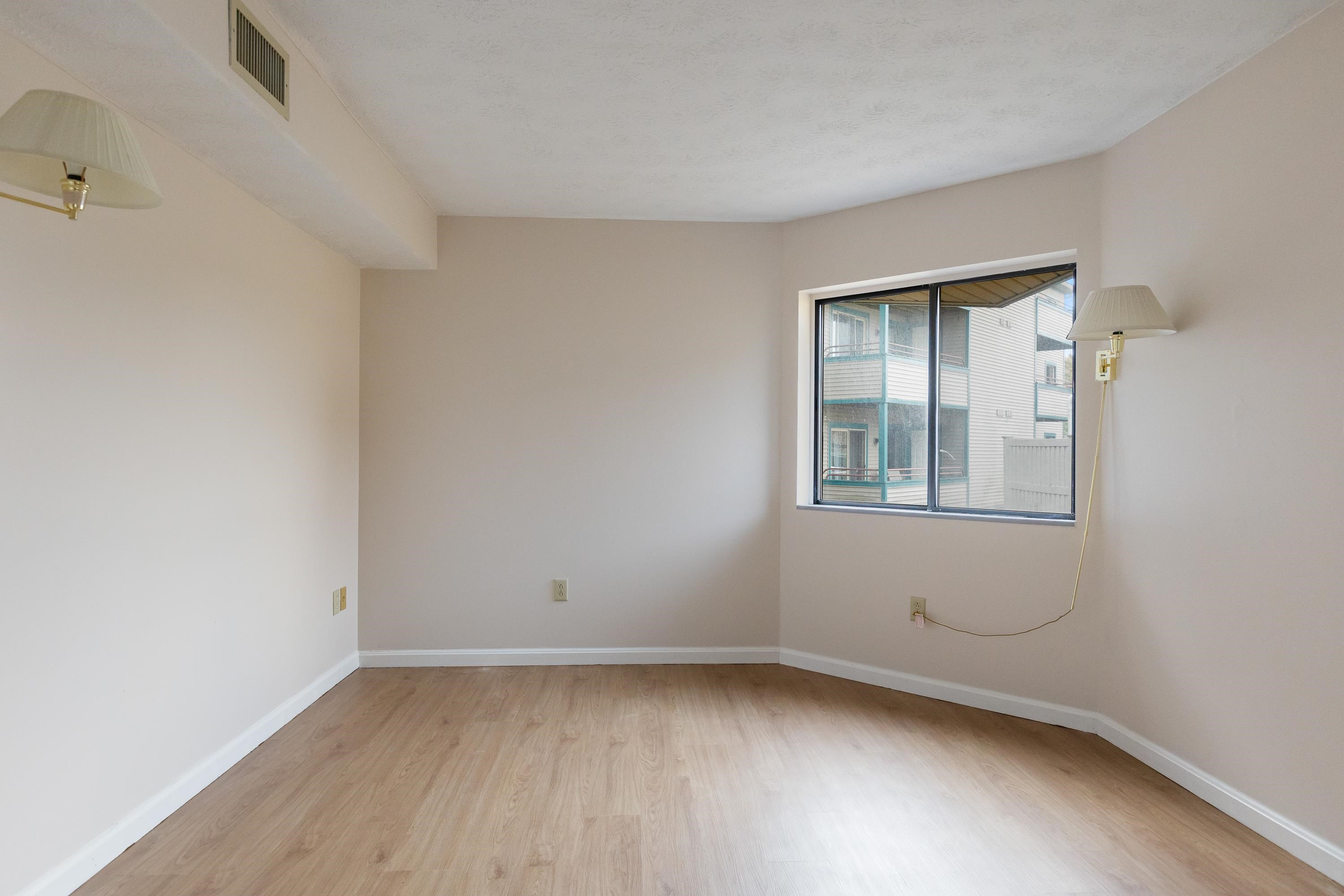 10 Kellogg Road, Unit 119 Essex, VT 05452 - Photo 10 of 31