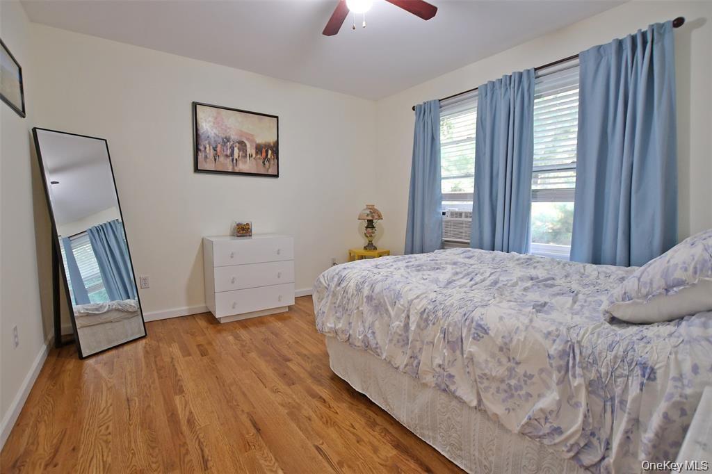 64 Glen Road Baiting Hollow, NY 11933 - Photo 23 of 46