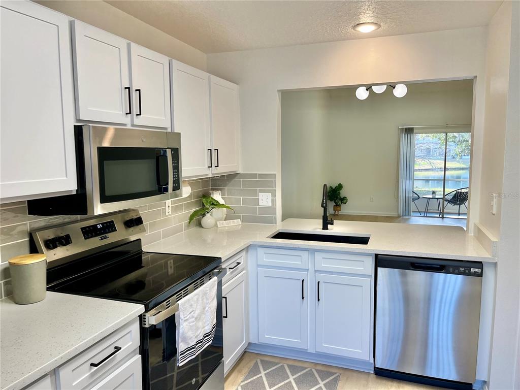 2355 Water View Loop Kissimmee, FL 34743 - Photo 6 of 12