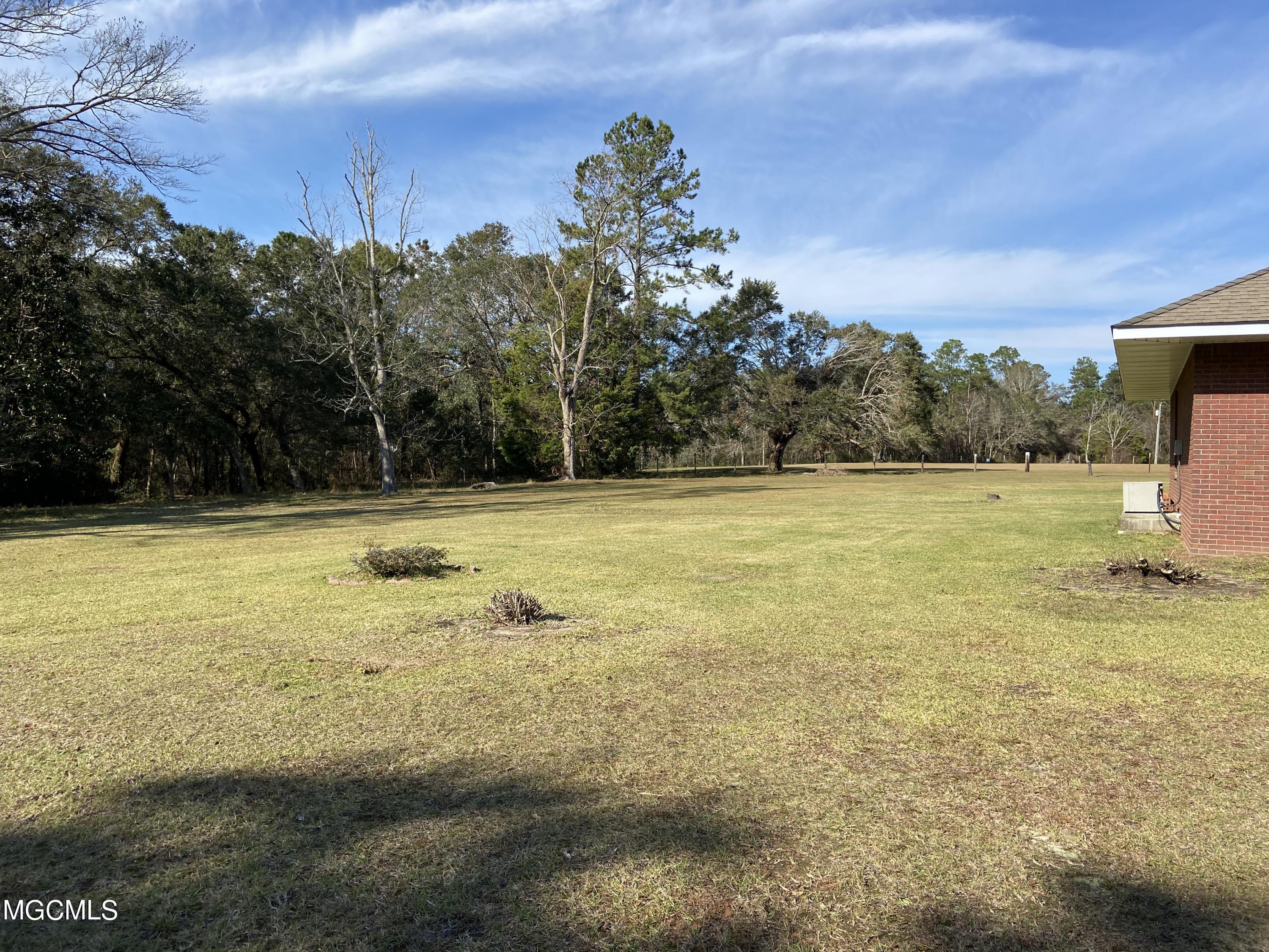 13306 Husley Road Biloxi, MS 39532 - Photo 39 of 63 IMG_4803