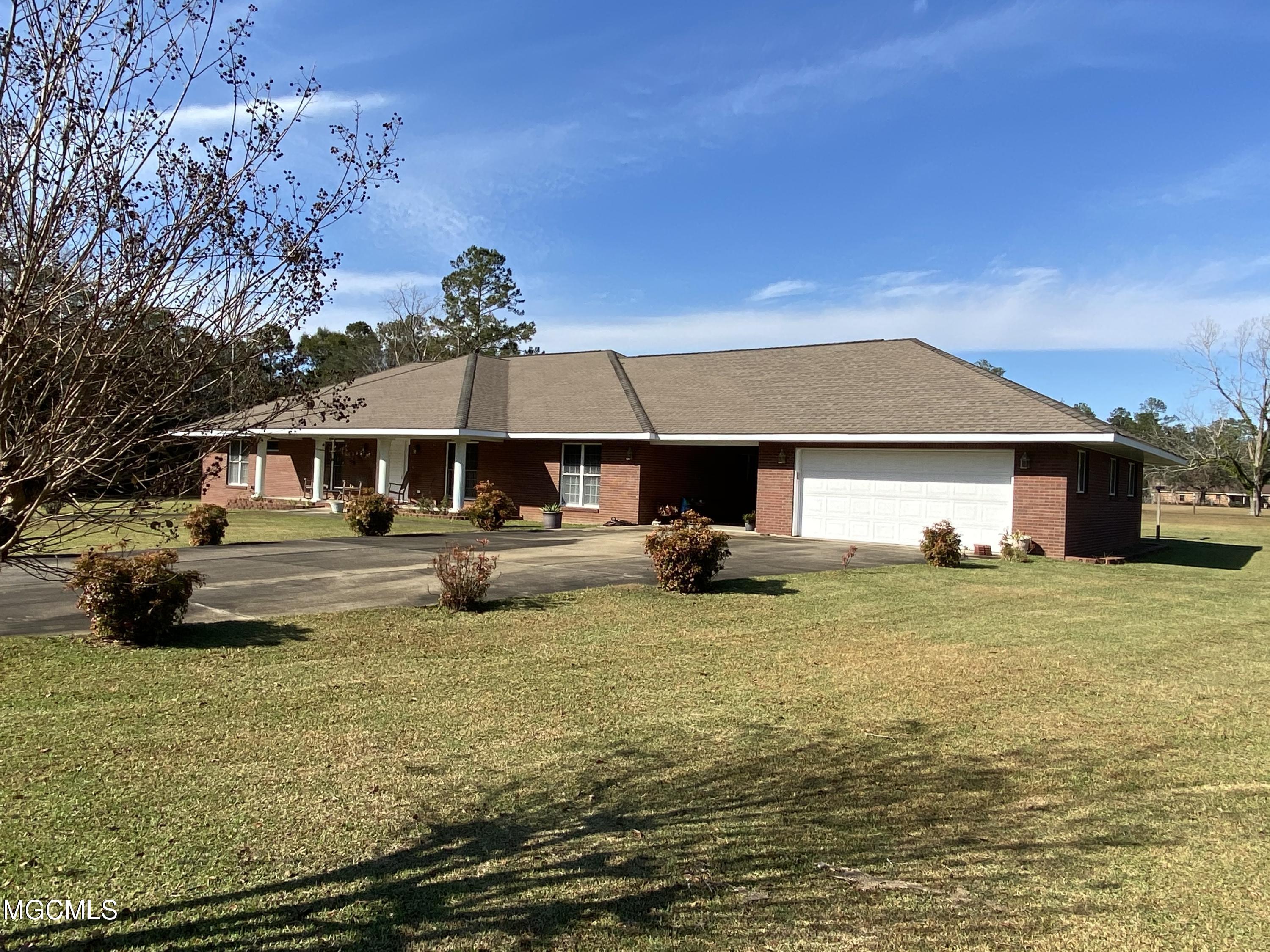 13306 Husley Road Biloxi, MS 39532 - Photo 45 of 63 IMG_4811