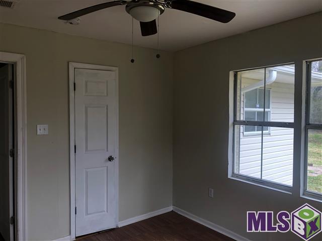 17291 Charlton Road Baker, LA 70714 - Photo 7 of 8 Gallery Image 7