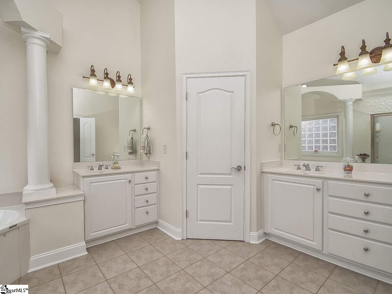 406 Gladstone Way Greer, SC 29650 - Photo 14 of 25 Gallery Image 14