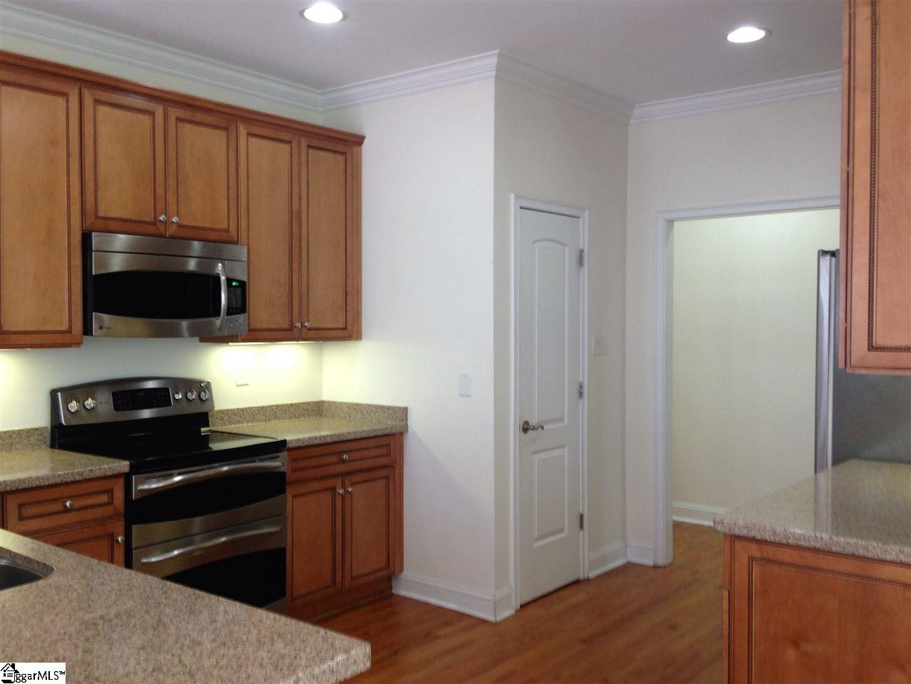 406 Gladstone Way Greer, SC 29650 - Photo 10 of 25 Gallery Image 10