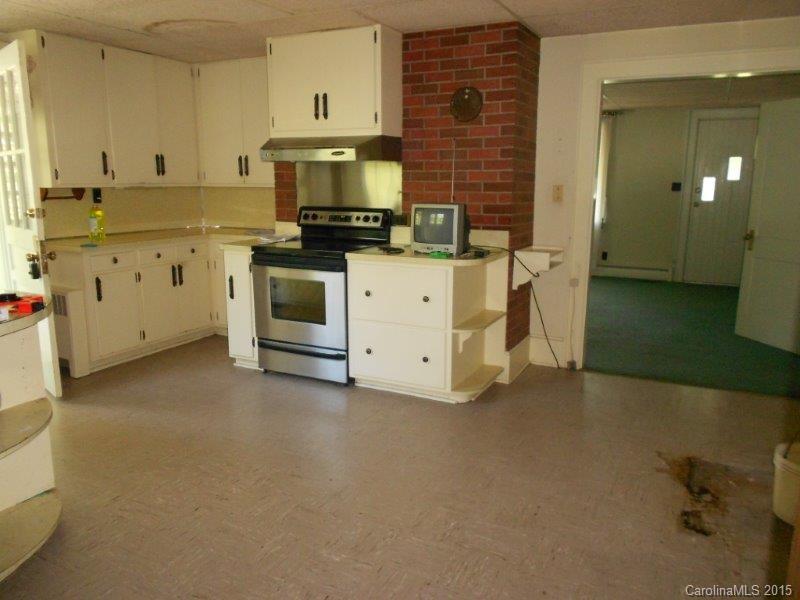 7736 Providence Church Road Hickory, NC 28602 - Photo 3 of 13