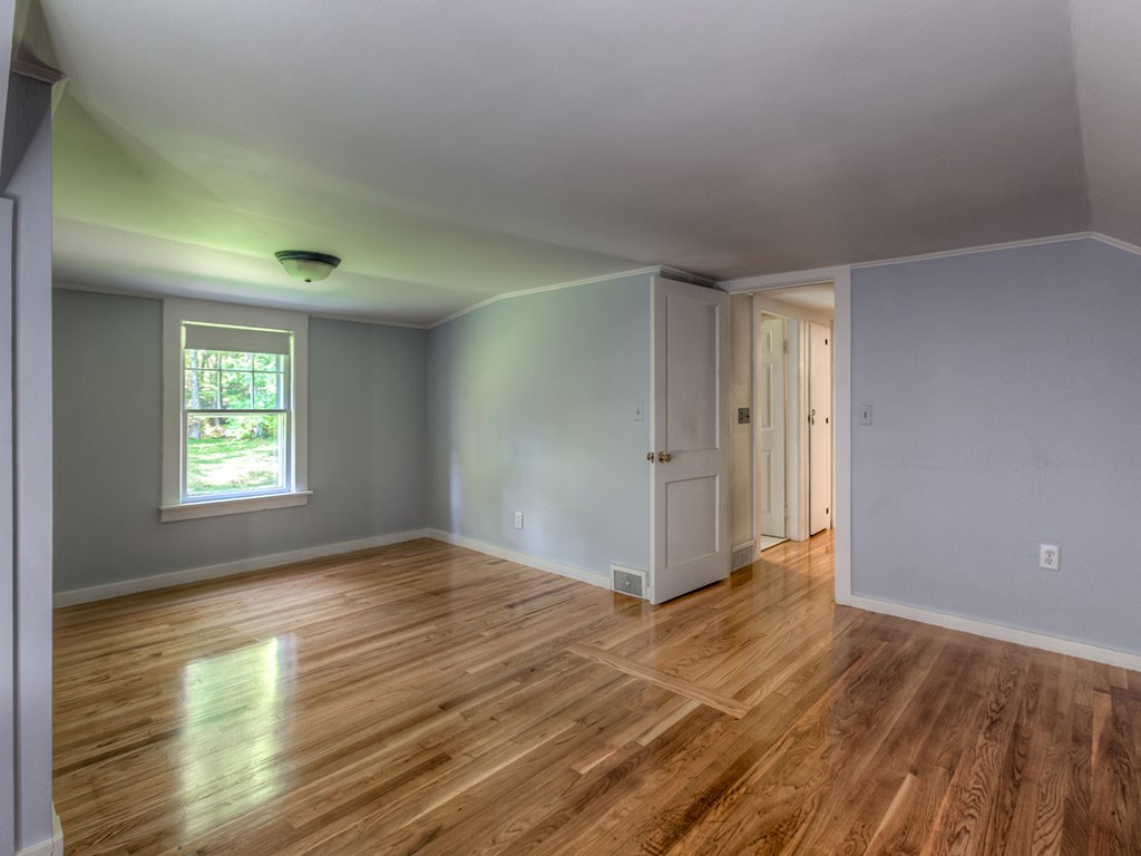 167 Perham Corner Road Lyndeborough, NH 03082 - Photo 17 of 35 Gallery Image 17