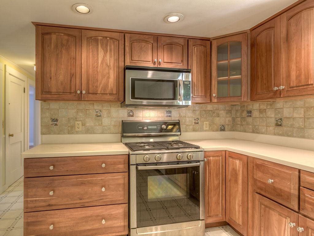 167 Perham Corner Road Lyndeborough, NH 03082 - Photo 3 of 35 Gallery Image 3