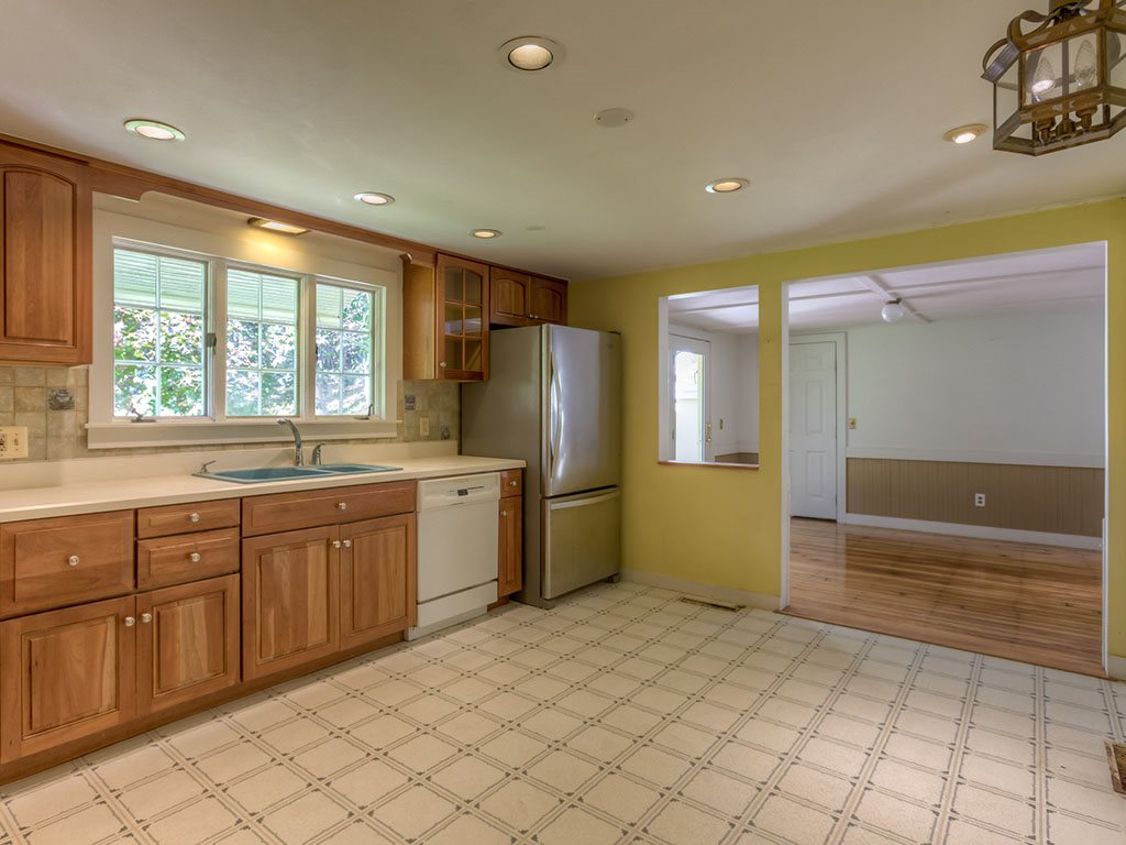 167 Perham Corner Road Lyndeborough, NH 03082 - Photo 5 of 35 Gallery Image 5