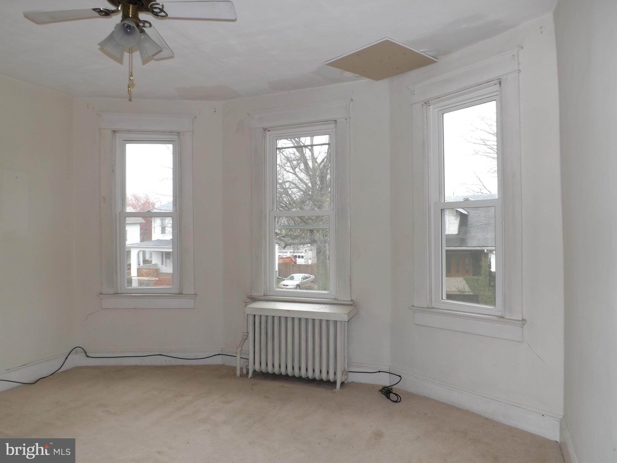 3304 Rueckert Avenue Baltimore, MD 21214 - Photo 11 of 17 Bedroom