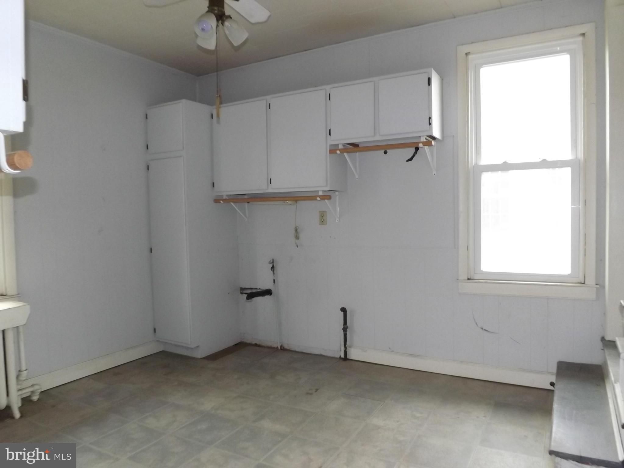 3304 Rueckert Avenue Baltimore, MD 21214 - Photo 14 of 17 Interior (General)