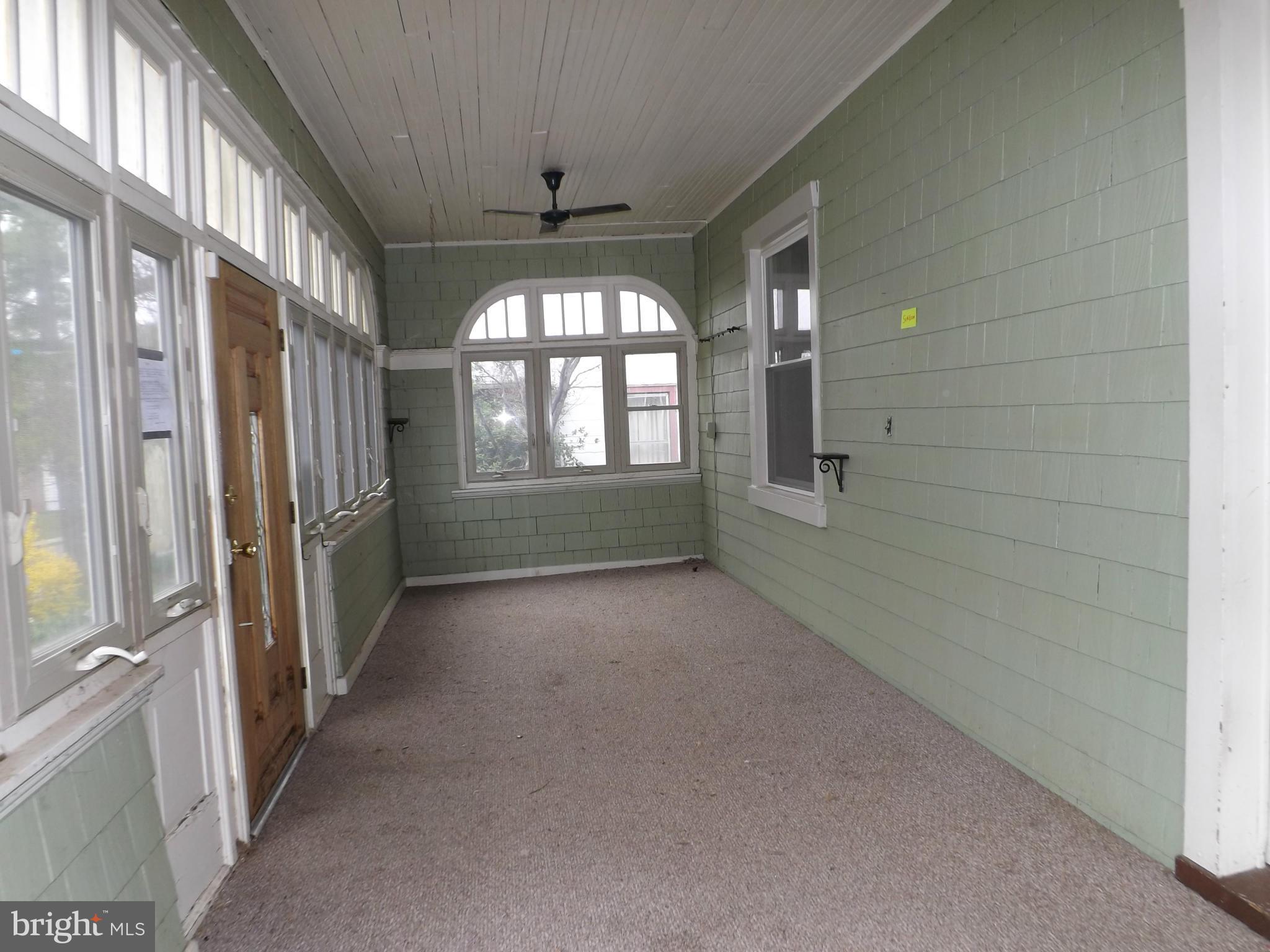 3304 Rueckert Avenue Baltimore, MD 21214 - Photo 3 of 17 Interior (General)