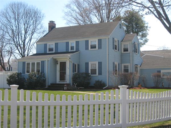 34 Elmcrest Road Wakefield, MA 01880 - Photo 1 of 1 Gallery Image 1