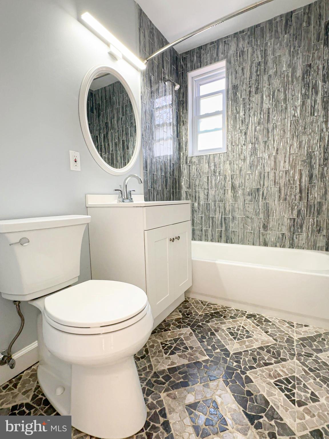 514 Ridge Road Southeast, Unit 311 Washington, DC 20019 - Photo 10 of 26 Bathroom