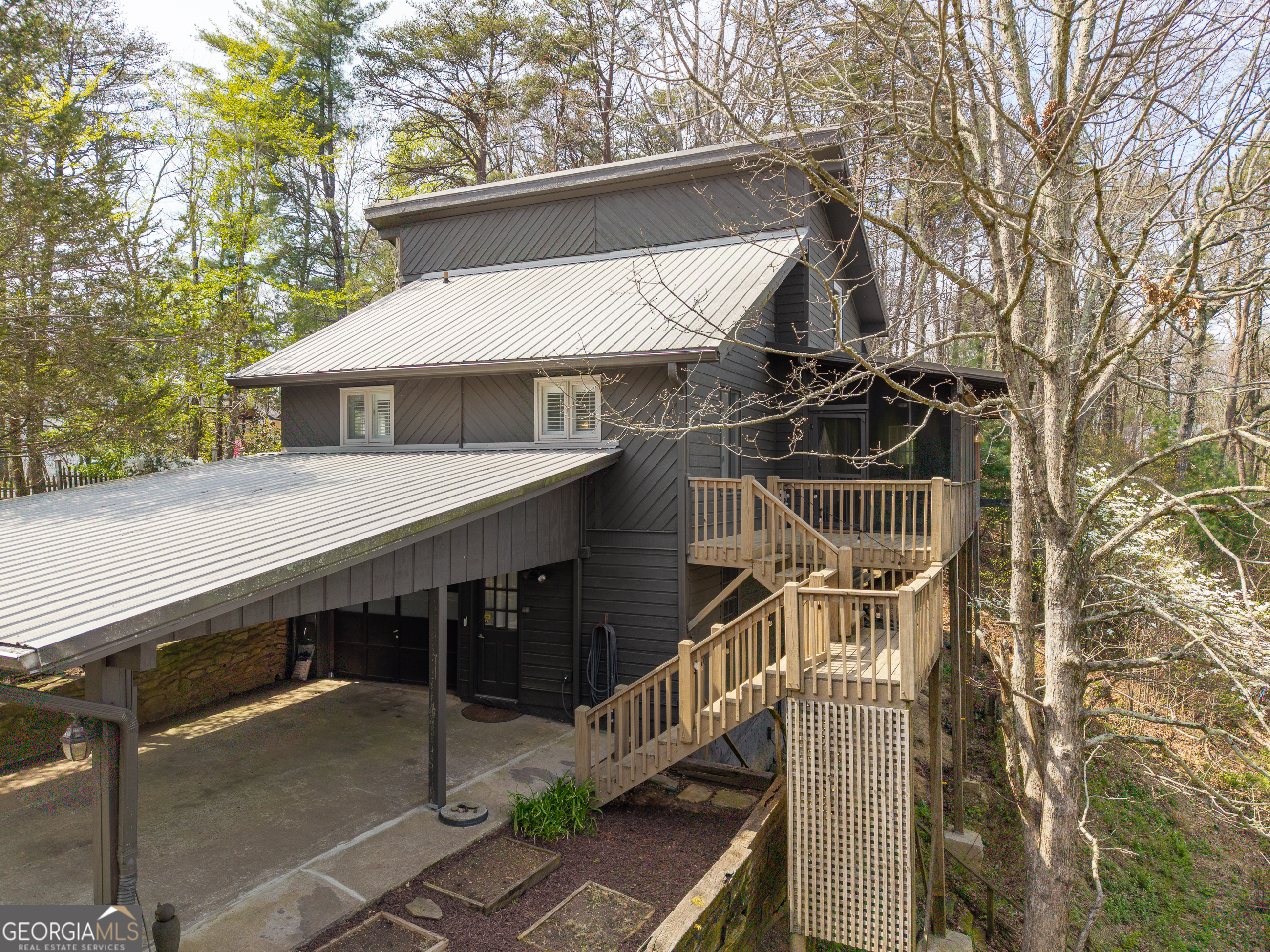 396 Apache Trail Chatsworth, GA 30705 - Photo 10 of 69