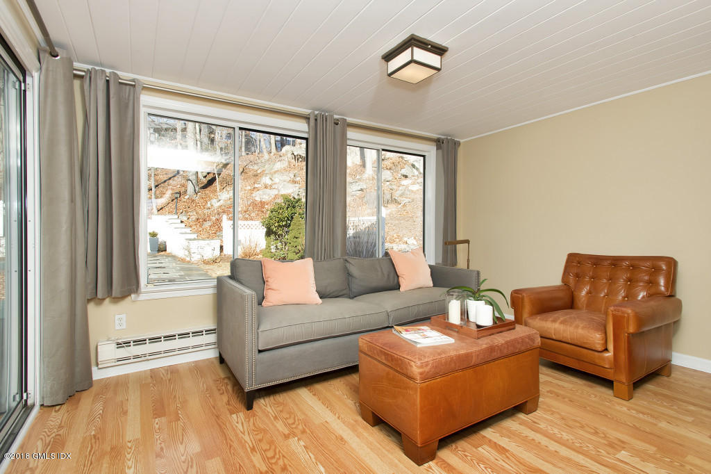 41 Cat Rock Road Cos Cob, CT 06807 - Photo 5 of 12 wide_DSC_0743_5940510