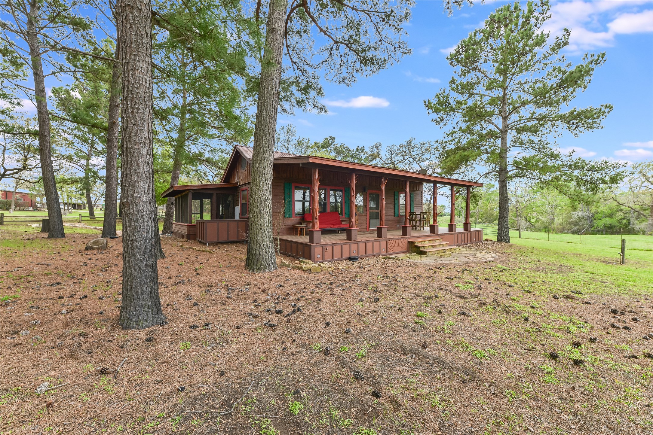 363 Paint Creek S Road, Unit A Paige, TX 78659 - Photo 11 of 28 Guest Cabin